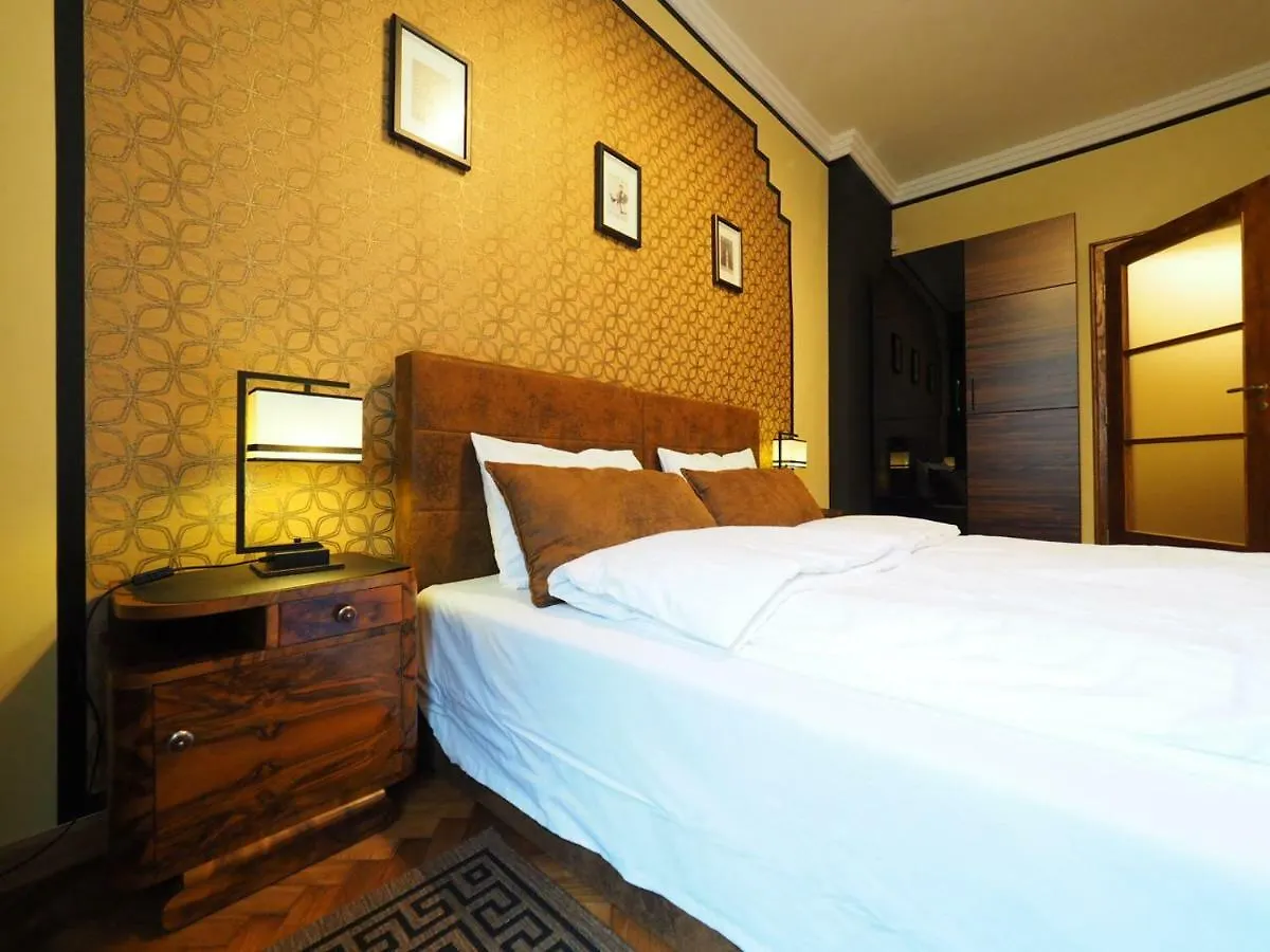 Cracow Moods At Salwator Hotel Krakow Apartment
